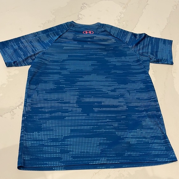 Boys Youth XL Nike and Under Armor tees - Picture 4 of 7